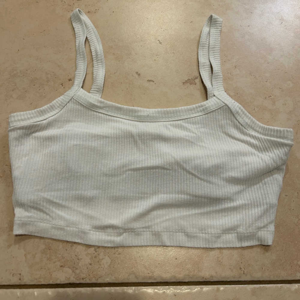 ALO Ribbed Cropped Whisper Bra Tank White Small - Picture 7 of 7